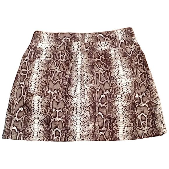 NWOT Topshop Moto Brown Snakeskin print denim skirt. Size 6, Brown, Tan, White - Picture 4 of 9